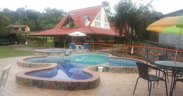 Ecohotel Colibri Salento Luna Park Exterior photo